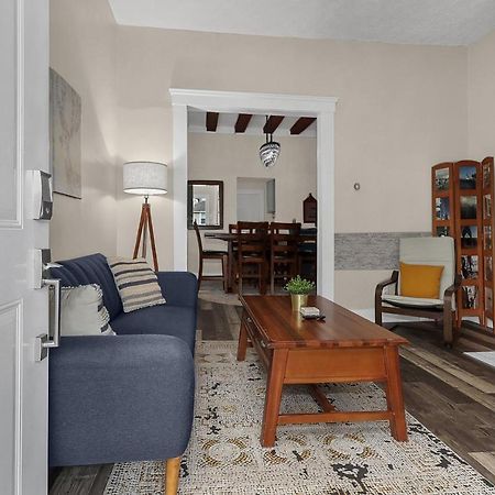 Modern 2Br Near Dt, 8Min Walk To Park&Conservatory Columbus Bagian luar foto